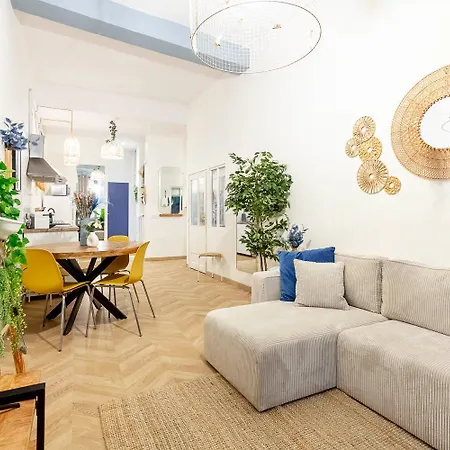 Boho Chic In Old Town *