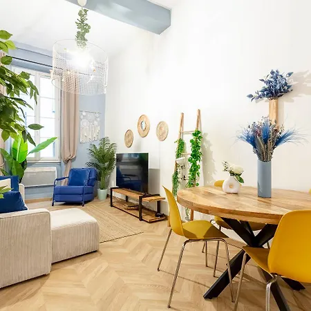 Appartement Portable Ac Boho Chic In Old Town Nice